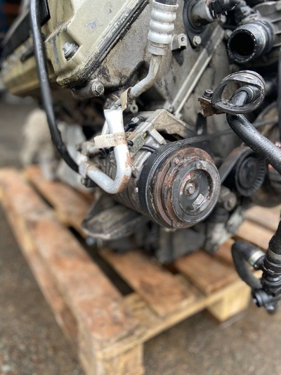 10S17C Компрессор кондиционера Land Rover Range Rover 3 2004 ,8377067,64528377067