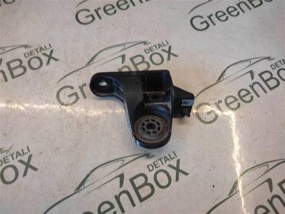 42562827 Кронштейн радиатора Buick Encore GX 2021