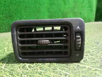 5010226048 Дефлектор обдува салона Renault Midlum 2000 ,5010226412