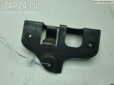 Кронштейн крепления Volkswagen Passat B5+ (GP) 2001
