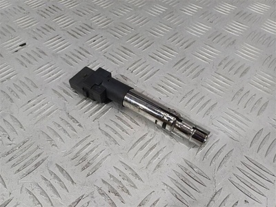 022905715A Катушка зажигания Volkswagen Touareg 2012