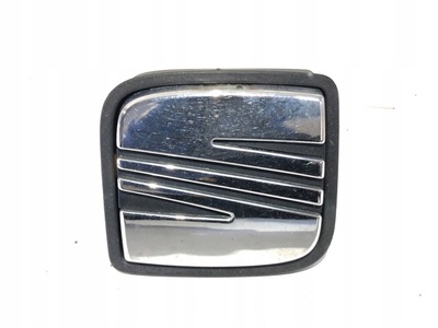 LORK177828172 ручка крышки багажника задняя seat леон ii 6j4827565 hatchback 05 - 13