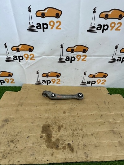 4H0407151B Рычаг подвески нижний Audi A8 D4 2015