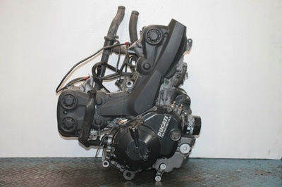 9392 Ducati hyperstrada 939 двигатель