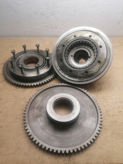 111111111111111 suzuki tl1000r bendix wolne колесо