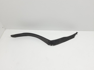 A2046282798 Уплотнитель капота Mercedes-Benz C-Class W204 2011-2014