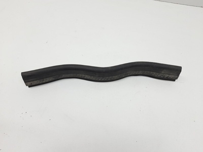 A2046280998 Уплотнитель капота Mercedes-Benz C-Class W204 2011-2014