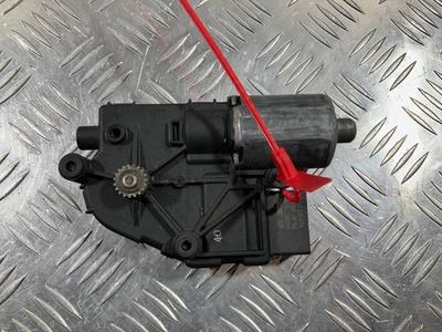 0390200071 Двигатель электролюка Audi Q7 4L 2012 ,4L0959591A,4L0959591