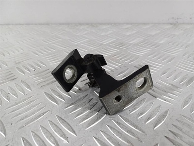 4G0831401A Петля двери Audi A6 C7 2017