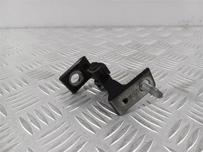 4G0831401A Петля двери Audi A6 C7 2017