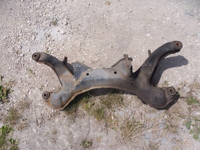GA16 Nissan primera p10 1.6 16v подрамник передняя