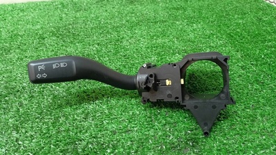 4E0953513A переключатель поворотов подрулевой Audi A8 [D3 4E] 2004-2010 2006
