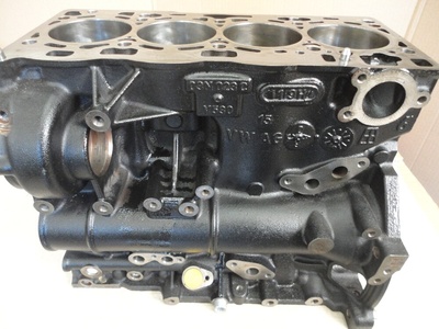 03N103011A blok вал поршень насос audi a4 a5 q5 a6 2.0tdi