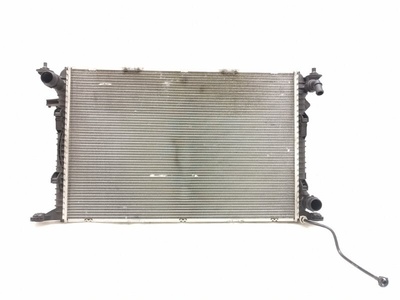 8K0121251H Радиатор охлаждения двигателя Audi A6 C7