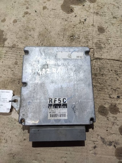 RF5C Блок управления двигателем Mazda 6 1 2004