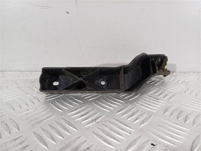 4G9807330A Кронштейн крепления бампера заднего Audi A6 C7 2017