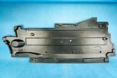 4F0825207D крышка шасси левая audi a6 4f c6