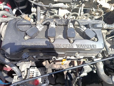 QG18 Nissan primera p11 1 , 8 16v двигатель