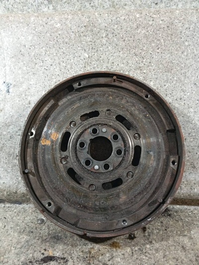 маховик 1.6 - 1.8i , 1.8Ti , 1.9TDi , ДВУХМАССОВЫЙ. AHL. Audi A4 B5 2000