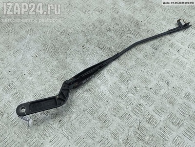 3M5117526AB Щеткодержатель (поводок стеклоочистителя) передний Лев. Ford C-Max 2008
