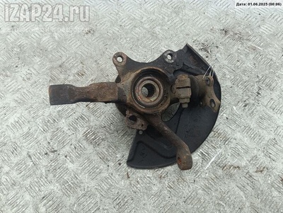 Ступица передняя левая Volkswagen Passat B3 1992