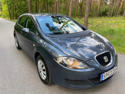 Seat леон seat леон 1.6 mpi 5 - дверь 119 tys.km пробег кондиционер