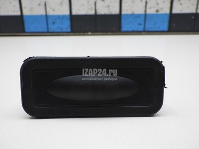 8200076256 Кнопка открывания багажника Renault Megane II (2003 - 2009)