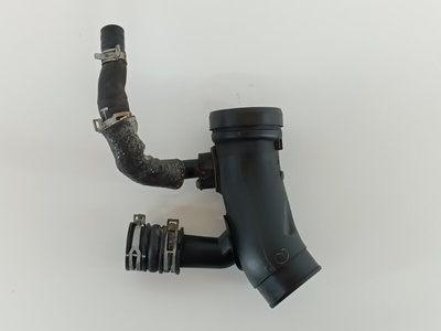 LR084058 Патрубок воздушного фильтра Land Rover Range Rover