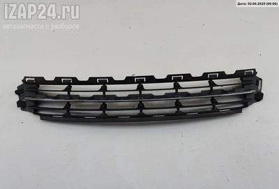 Решетка (заглушка) в бампер Перед. Ford Mondeo III (2000-2007) 2005