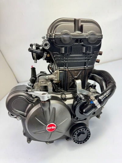 SILNIKSX125 Двигатель aprilia sx 125 tuono rs rs4 14 бар
