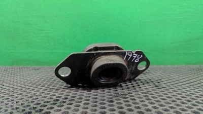 8200352861 Подушка крепления кпп Renault Megane 2 2005 8200 352 861