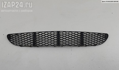 A2118850053 Решетка (заглушка) в бампер Перед. Mercedes W211 (E) 2004