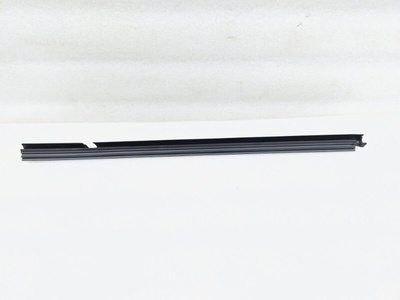 A2477350500 Уплотнитель стекла двери Mercedes-Benz GLB-Class X247 2021 , 2477350500