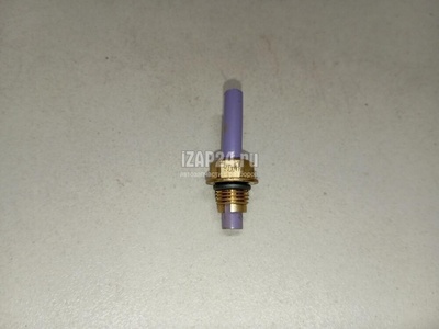 7L0616757 Штуцер VAG Q7 [4L] (2005 - 2015)