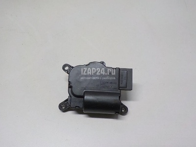 7L0907511AJ Моторчик заслонки отопителя VAG Touareg (2002 - 2010)
