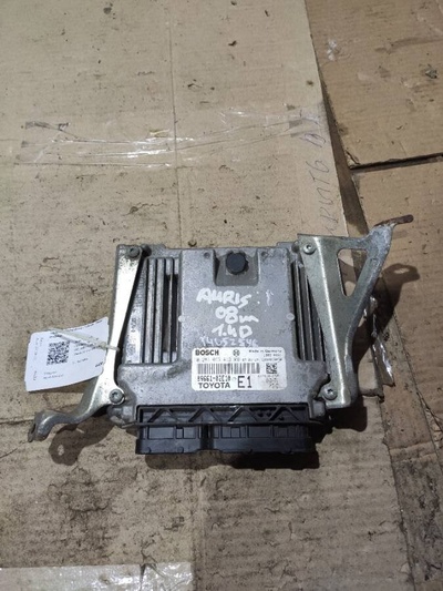 8966102E20 Блок управления двигателем Toyota Auris 1 2008