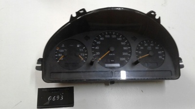 1635400711 спидометр часы мерседес мл w163