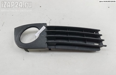 4B0807682 Рамка фары противотуманной правой Audi A6 C5 (1997-2005) 2000