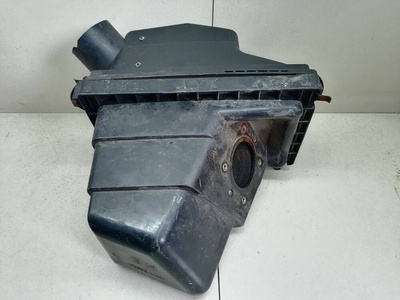 Корпус воздушного фильтра Nissan X-Trail T30 2004
