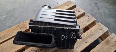 5Q0129607AD q3 83a корпус фильтра воздушный 2.0 tfsi сша tiguan ii