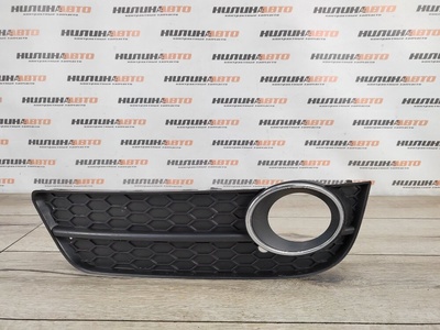 8T080768101C Решетка ПТФ Audi A5 8T 2009 , , 8T0807681