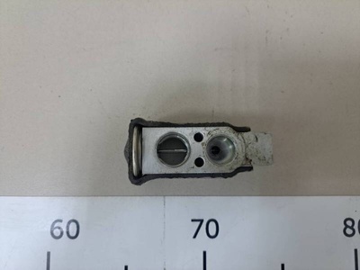 8851533020 Клапан кондиционера Toyota Toyota Camry (V40) 2006-2011