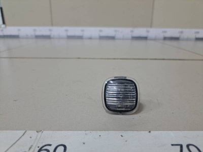 1U0949127C Повторитель на крыло Skoda Skoda Rapid 2012-2020