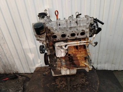 03C100038P Двигатель Skoda Skoda Octavia (A5 1Z-) 2004-2013 CAX, CAXA,