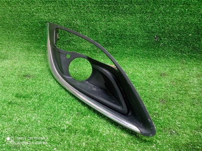 13368709 решетка в бампер Opel Astra J (2010-2016)