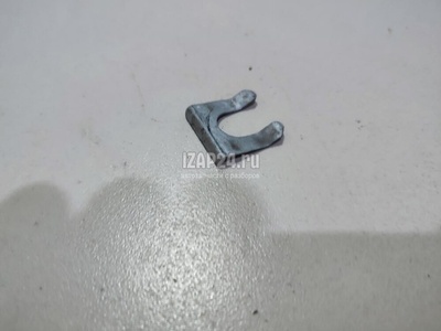 5872711000 Крепеж Hyundai-Kia Trajet (2000 - 2009)