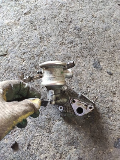 Клапан EGR Volkswagen Passat B5 2002