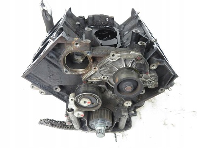 AKE Blok двигателя audi 2.5 tdi