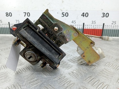 1U9827565H Ручка крышки багажника Skoda Octavia 1U (1996-2010) 2003 ,