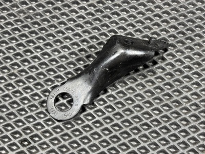 059103075D Крюк буксировочный Audi A4 B9 2020